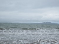 인천 강화도 앞바다에 사람 빠져 신고…해경 수색
