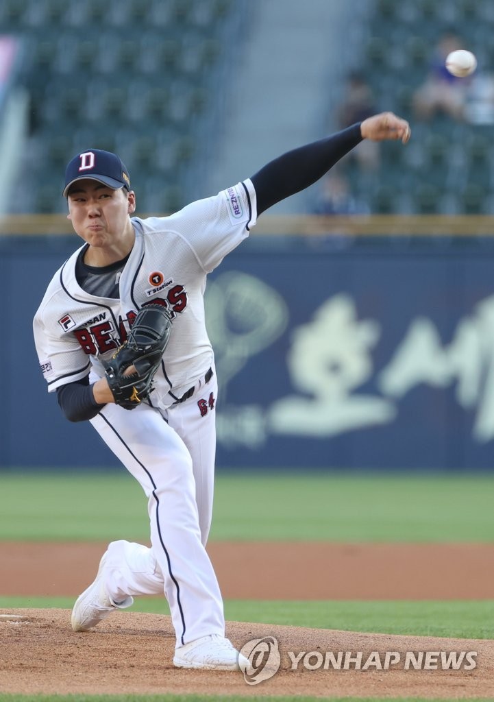 두산, KT 꺾고 2024 KBO 포스트시즌 준PO 진출.. 최승용 주목 받아