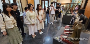 인도네시아 탐방 나선 CMK 아세안 스쿨 학생들