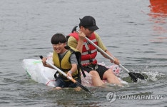 '빠질듯 말듯'