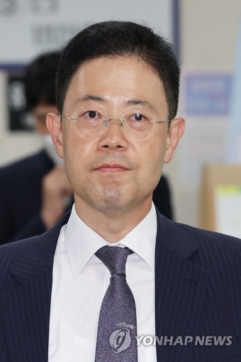 법정 향하는 손준성 검사
