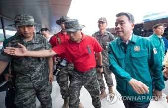 국방부, 해병대 채상병 순직 36일 만에 경찰에 사건 이첩