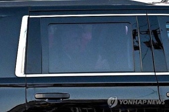 트럼프, 20분간 구치소 수감 