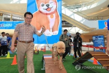 놀멍 뭐하니 축제 현장 찾은 정황근 장관