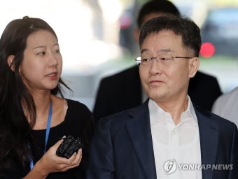 김만배, 아무 말 없이