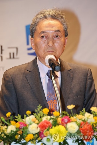전주대서 강연하는 하토야마 유키오 전 일본 총리