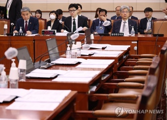 더불어민주당 의원들 불참한 채 열린 국회 법제사법위원회