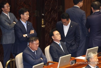 체포동의안 가결에 침울한 민주당