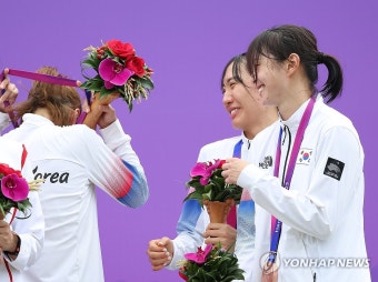 동메달 목에 건 대한민국