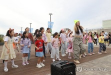 서울뮤직페스티벌에서 K-POP 댄스 배워요