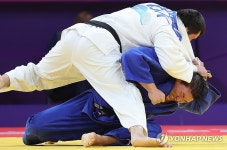 힘겨운 대결