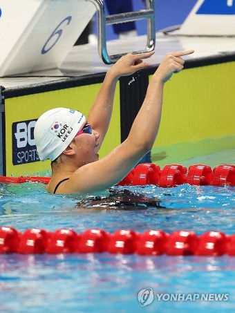 여자 배영 100ｍ 이은지 동메달 환호