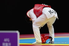 이선기, 태권도 80kg 초과급 16강전서 패배