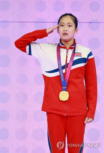 북한 '기계체조 여신' 안창옥