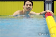 이주호, 남자 배영 200m 은메달