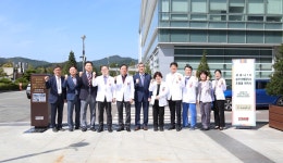 [대구소식] 칠곡경대병원 승차 선별검사소 조형물 제막식