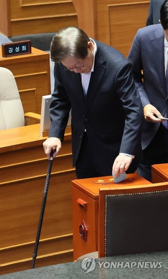 이재명 대표, 채상병 특검법 패스트트랙 표결
