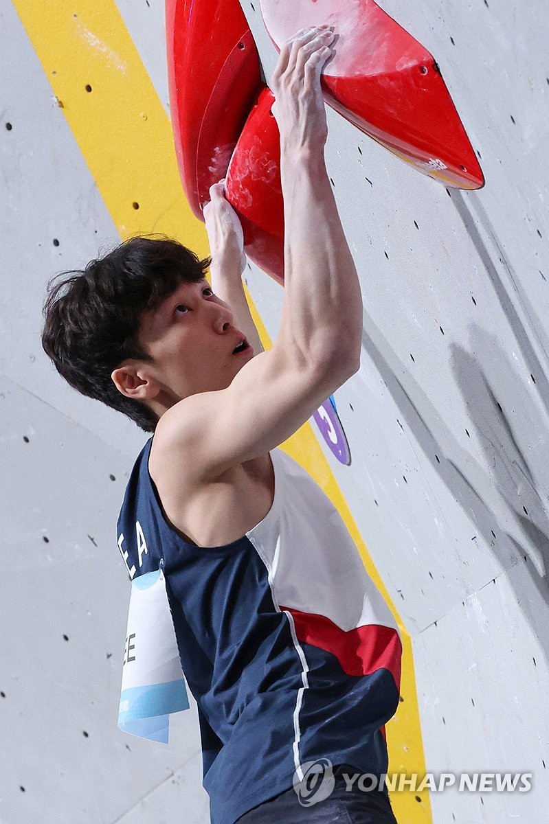 파리 올림픽 기대주 이도현 선수, 결선 진출 미리 못하며 17위로 마침