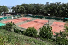 불가능한 일반 예약…테니스코트 황금시간대는 동호회 차지