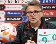 베트남 축구 트루시에 감독 
