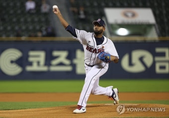 두산 선발 알칸타라
