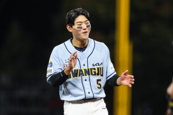 양현종, 최종전서 7이닝 1실점…4위 NC, 19일 두산과 WC 대결