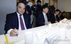 산업부 장관 발언 경청하는 석유업계