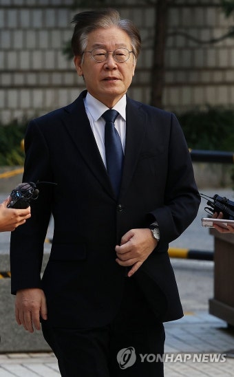 공판 출석하는 이재명 대표