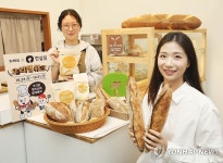 동네빵집X한살림 우리밀위크 행사 진행