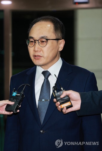 검사 탄핵소추 관련 입장 밝히는 이원석 검찰총장