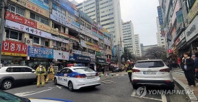 창원 아파트 상가 폭발…5명 부상