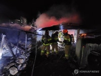 제천 영천동 단독주택서 불…50대 숨진 채 발견
