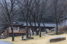 허경영 하늘궁 숨진 80대 남성, 외부에서 우유 샀다