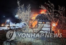 경기 안성 칠장사 요사채 불…자승스님 입적