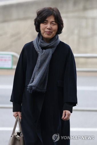 출근하는 강정애 보훈부 장관 후보자