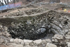 태봉국 목간이 발굴된 양주 대모산성 집수시설