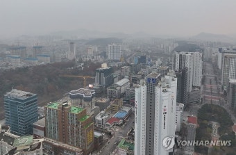 미세먼지 '나쁨' 광주 도심