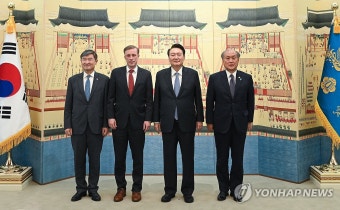 윤석열 대통령, 한미일 안보실장과 만찬