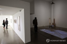 임충석 작가의 개인전 ‘획’