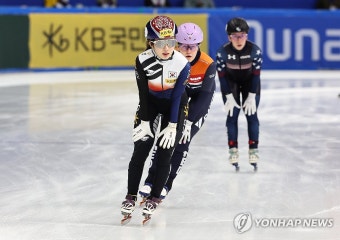 쇼트트랙 황대헌·박지원·김길리, 안방서 전종목 1위 예선 통과