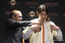 이정후 김하성 선배와 맞대결 설레…오타니와 만나면 열심히!