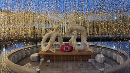 부산시설공단, 시민공원 거울연못 빛축제…용띠 해 조형물