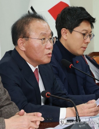발언하는 윤재옥 당 대표 권한대행