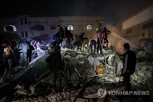 이스라엘과 헤즈볼라의 격전으로 71명 사망, 중동 긴장 계속 - 상황 악화에 우려