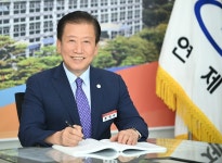 [신년인터뷰] 주석수 부산 연제구청장 2025년 만화도서관 개관