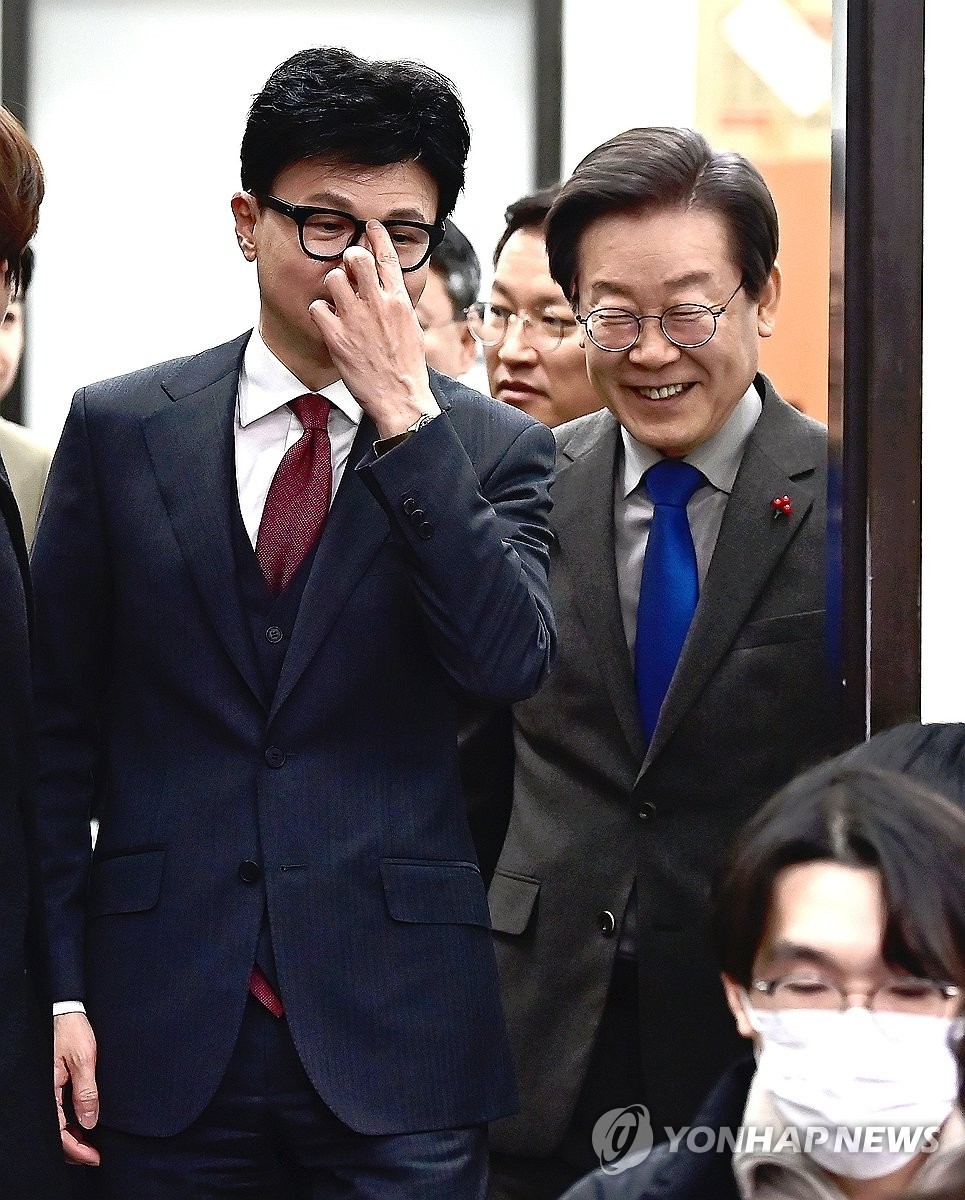 최태원 SK그룹 회장, 한동훈 대표, 이재명 대표와의 경제 현안 논의 회의 예정 - 9월 5일 국회에서