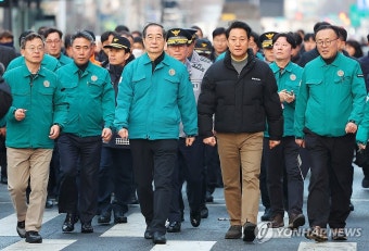 제야의종 행사 현장 안전점검 나선 한덕수 총리와 오세훈 시장