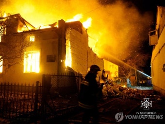 러·우크라, 새해 첫날도 교전…푸틴·젤렌스키 '승리' 자신(종합)