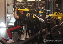 작심삼일 NO…헬스장서 건강 다짐