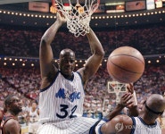 NBA 공룡 센터 샤킬 오닐, 올랜도 첫 영구 결번 선수
